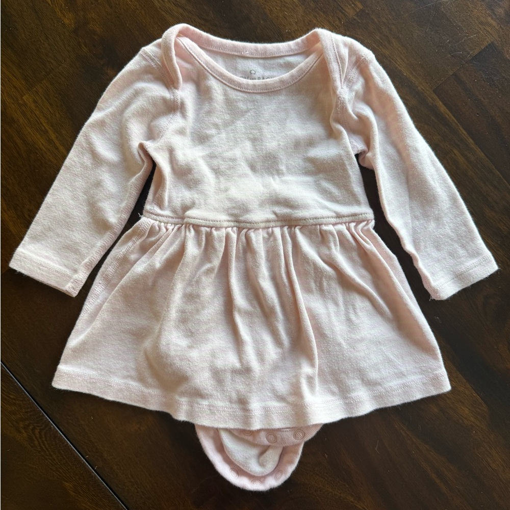 Hanna Andersson Moon and Back Pink and White Striped Dress, size 60/3-6 mo